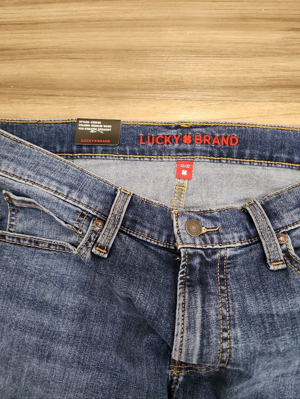 Mens Lucky Brand 410 Athletic Straight Jeans 32x30 Mid Rise Stretch Denim NWT - Picture 9 of 9